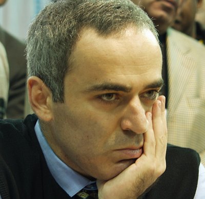 Kasparov’dan FIDE’ye: “Türkiye’ye şans verin”