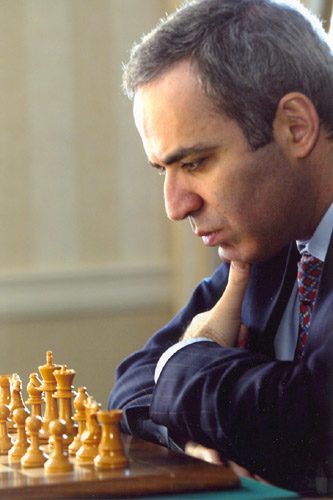 Kasparov’la Yıldırım Röportaj: Linares, Leko ve püf noktaları.